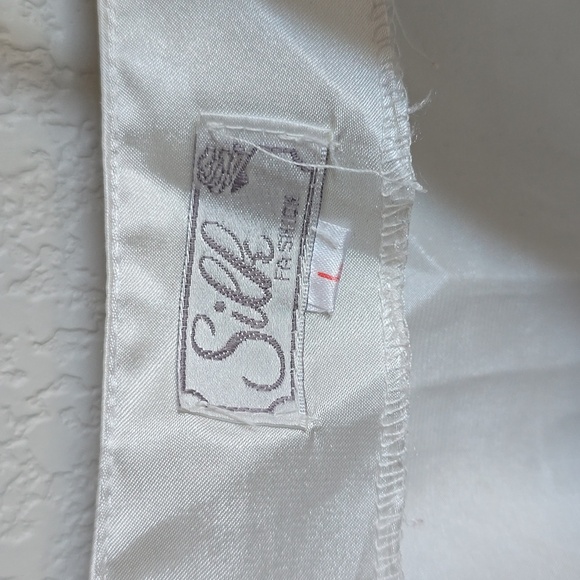 ​Silk Fashion White Slip Dress & Robe Set | Floral Embroidery Satin Large L - Picture 3 of 3